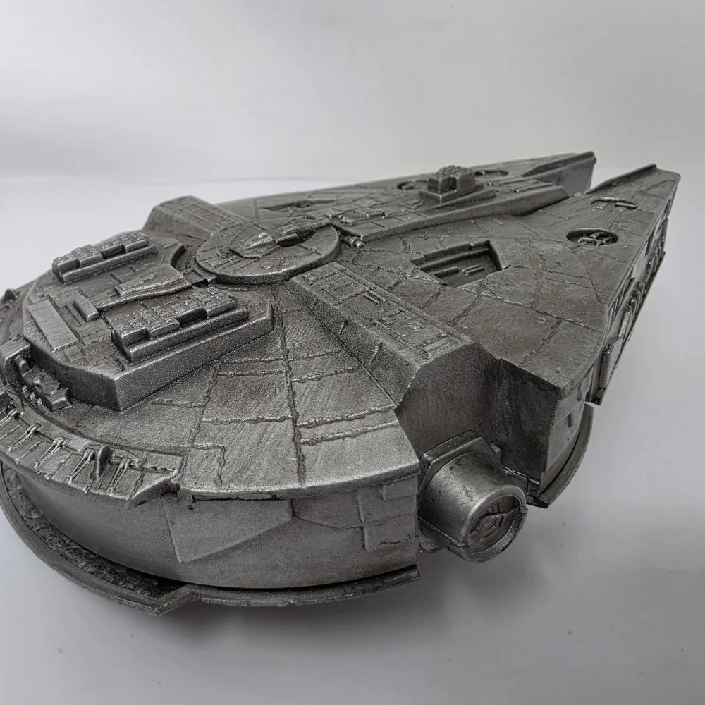 Star Wars Falcon Spaceship Toy